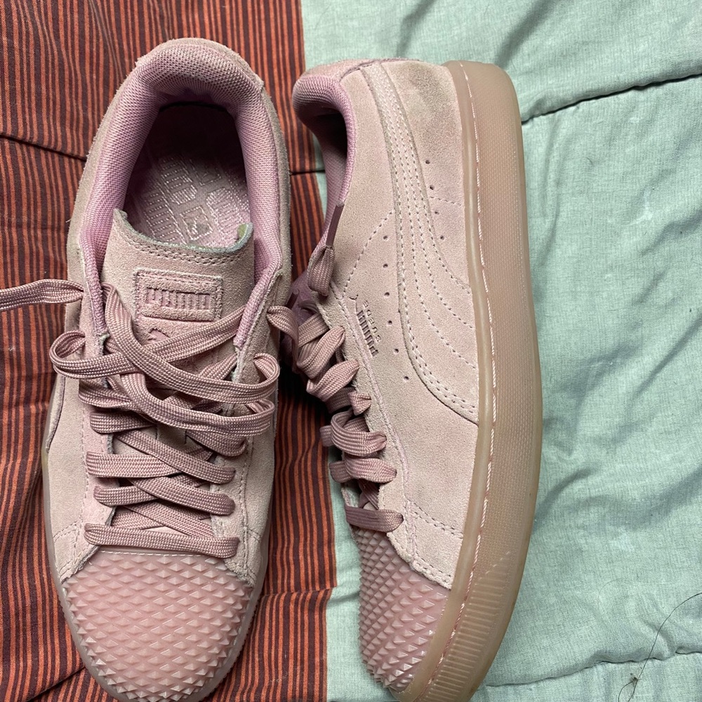 Pink Pumas 8.5” - Picture 2 of 6